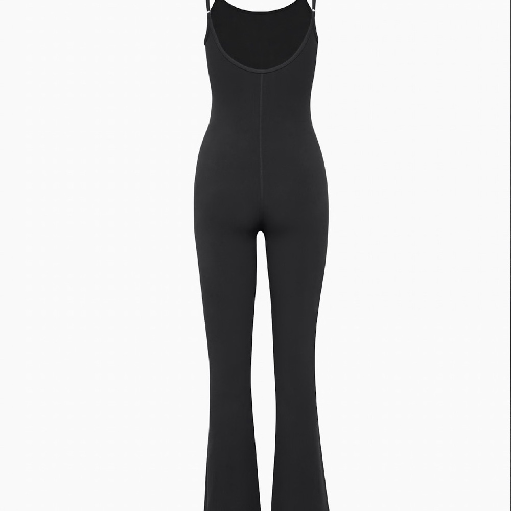 Aritzia Golden Butter Essential Flare Jumpsuit - Picture 8 of 8